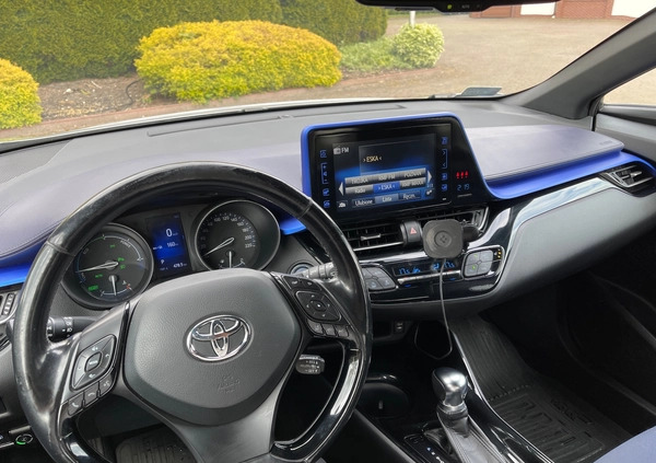 Toyota C-HR cena 68499 przebieg: 229600, rok produkcji 2016 z Piła małe 232